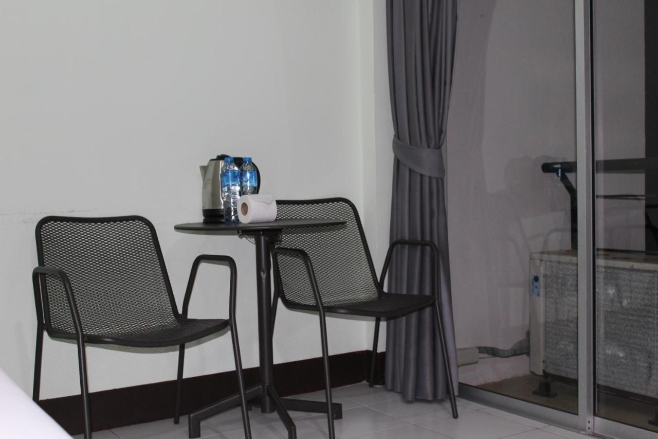 Omaya Guesthouse Patong Ngoại thất bức ảnh